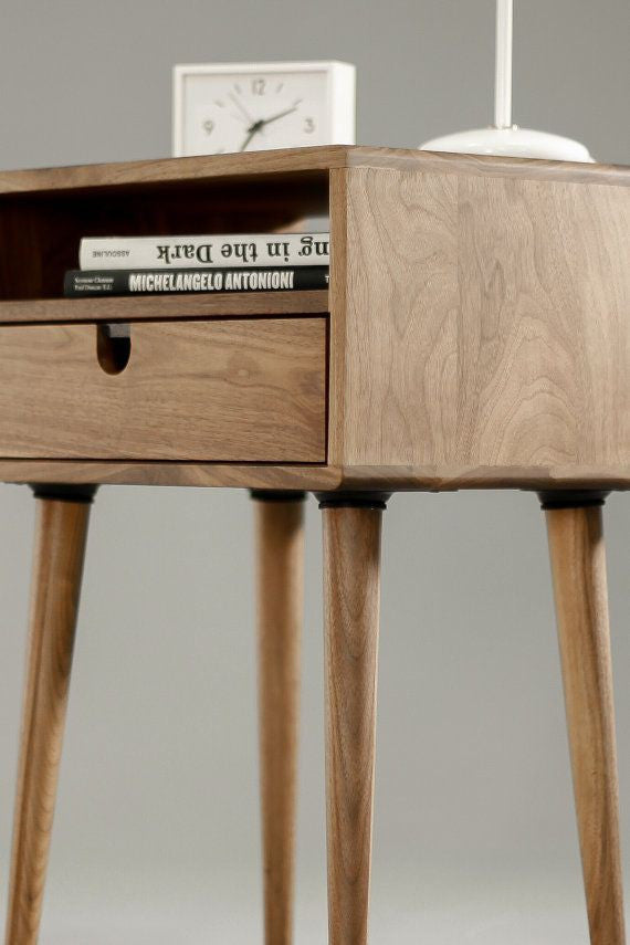 Table de chevet ROBINSON.